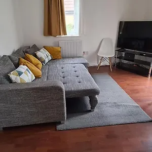 Private 2 Bed Flat Close To Excel & Airport London