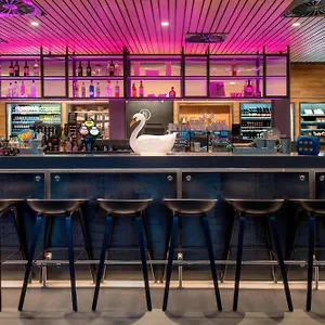 Hotel Moxy Stratford, Londyn