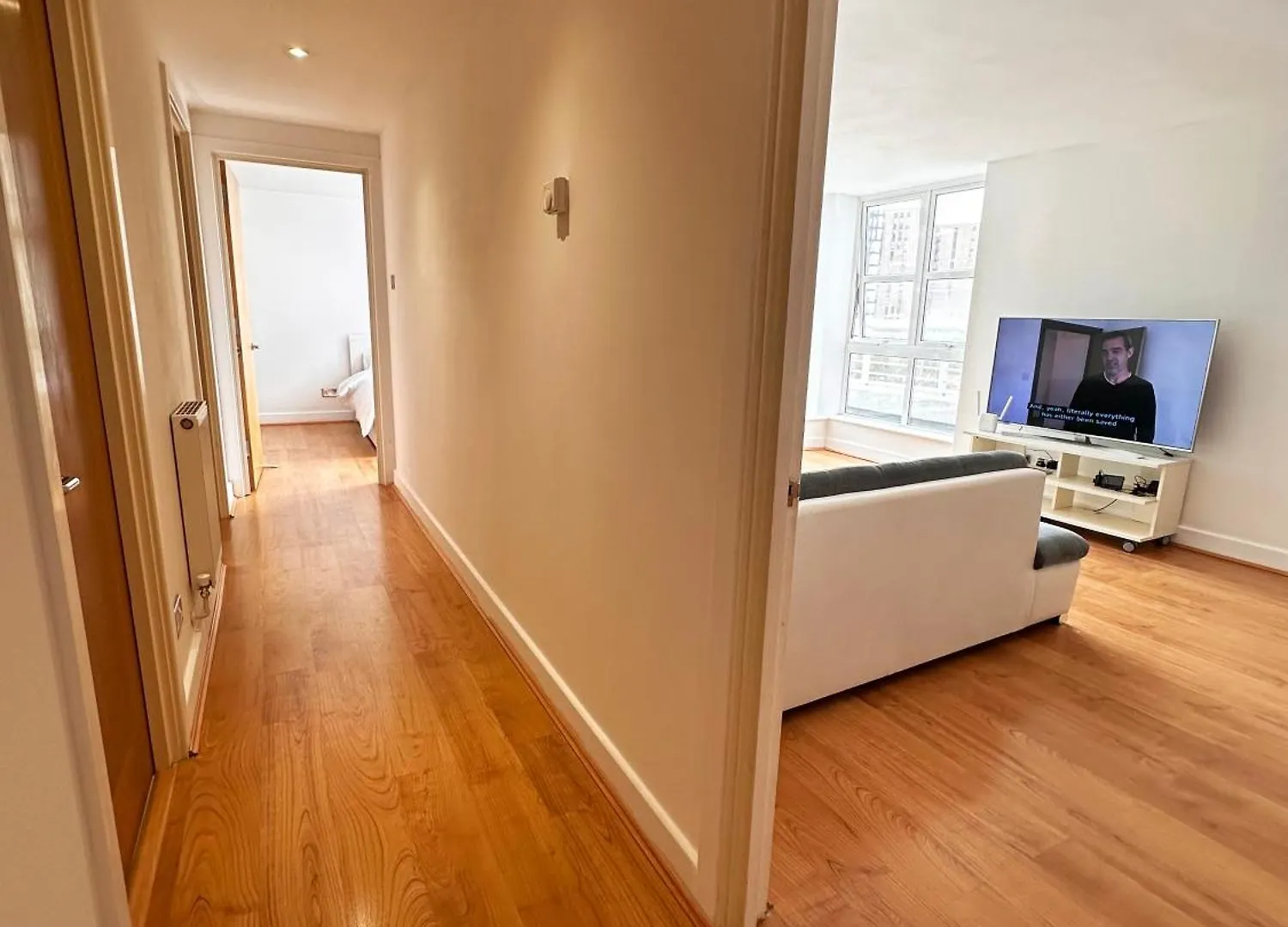 Lovely 1 Bedroom Apartment In Royal Docks By The River London United Kingdom